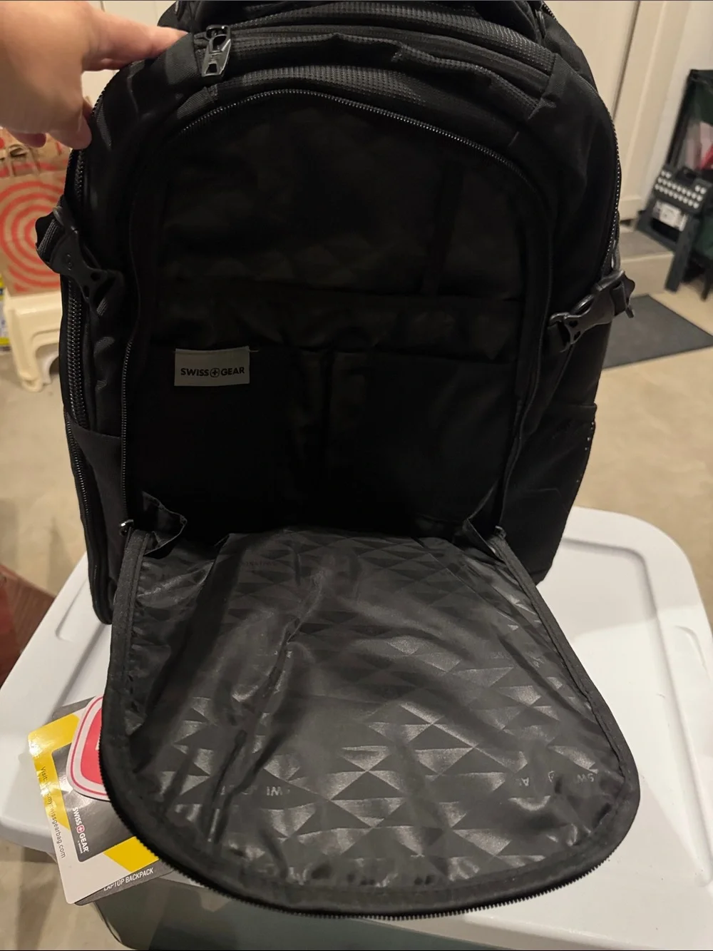 SwissGear Black Backpack with Multiple Compartments and Padded Straps